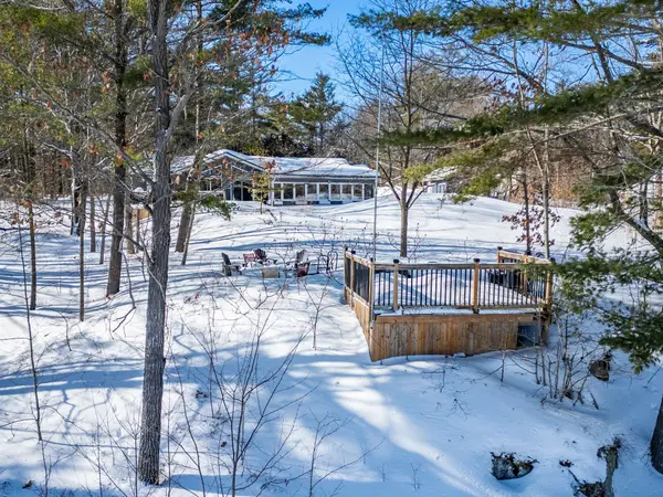 1535 Dwyer LN, Frontenac, ON K0K 1Z0