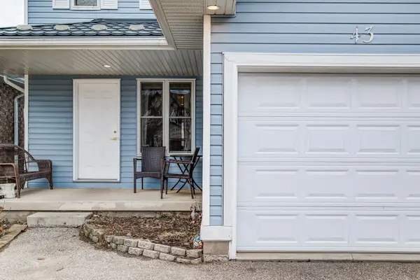 43 Hagan AVE, Guelph, ON N1E 7B7