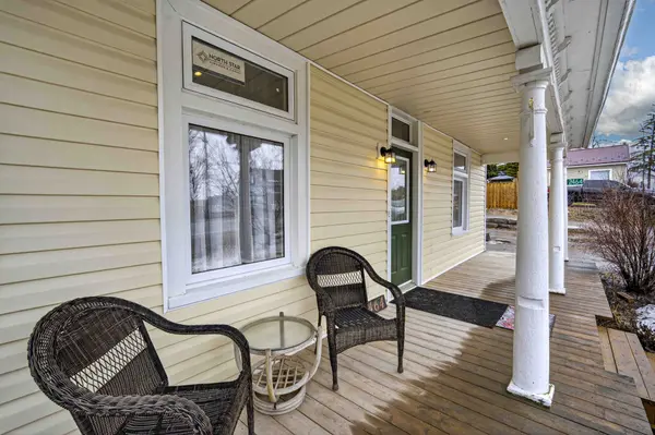 2464 Queen Mary ST, Cavan Monaghan, ON L0A 1C0