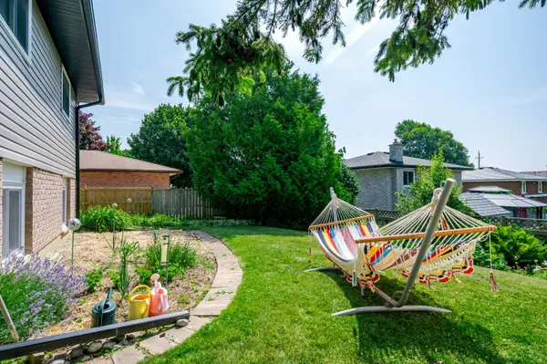 875 Westwood CRES, Cobourg, ON K9A 5B3