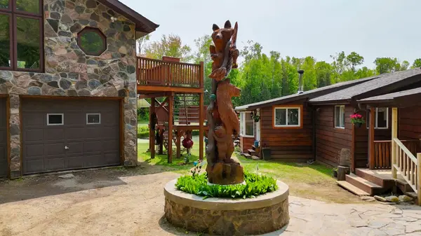 2070 Fortesque Lake RD, Highlands East, ON K0M 1R0