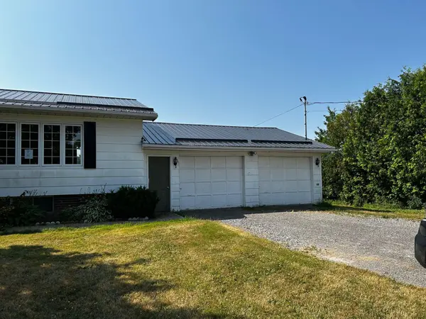 220 Eden Grove RD, Lansdowne Village, ON K0E 1L0