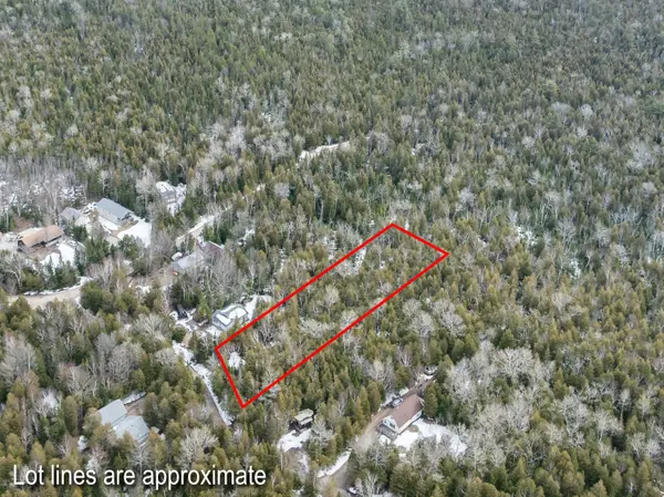 51 Cedar TRL, South Bruce Peninsula, ON N0H 2T0