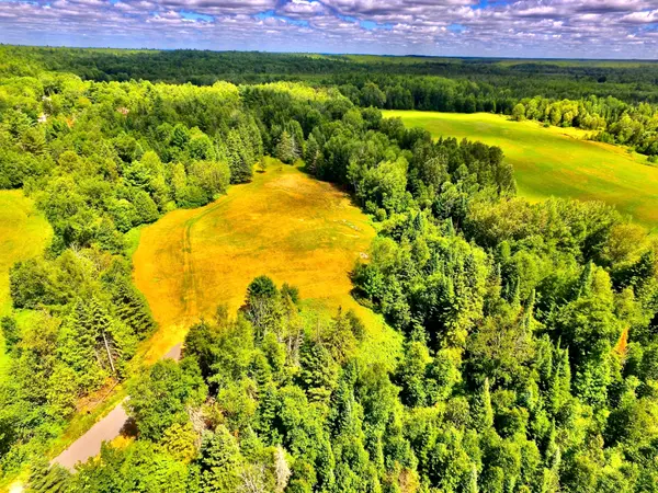 174 Budd RD, Bonnechere Valley, ON K0J 1T0