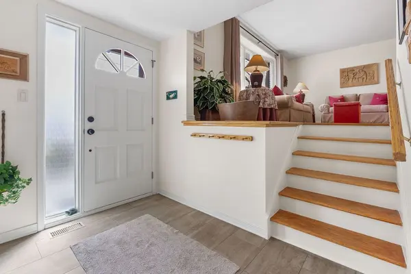 38 Greenfield PARK, Belleville, ON K0K 1V0