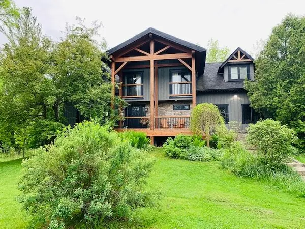 230 Grey Road 21 RD, Blue Mountains, ON L9Y 0K8