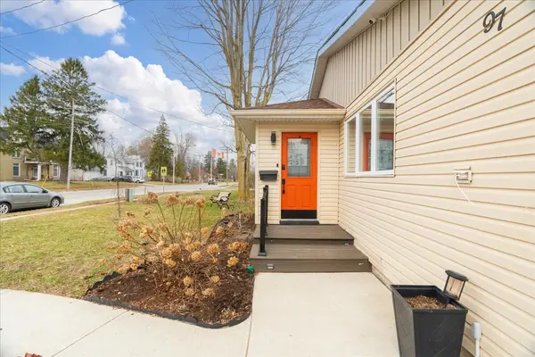 97 Main ST, Southwest Middlesex, ON N0L 1M0