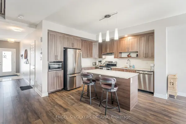 284 Munro ST, Carleton Place, ON K7C 0P2