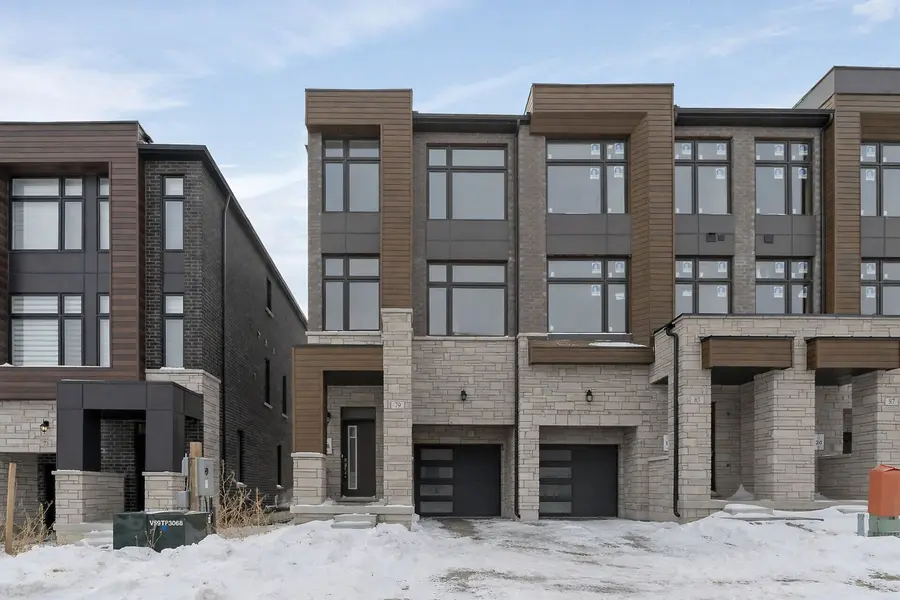 79 Divadale RD, Vaughan, ON L4H 5J3