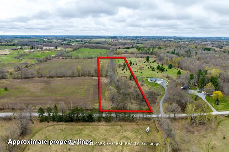 1737 Thirteenth Line, Selwyn, ON K0L 2H0