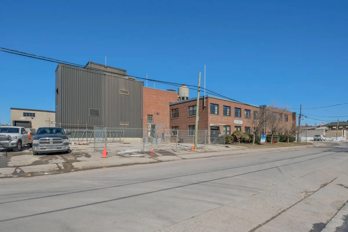 34-38 Industrial ST, Toronto C11, ON M4G 1Y9