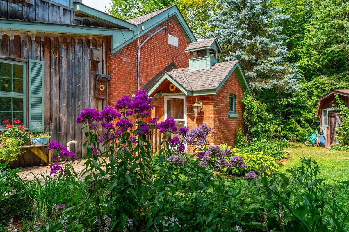 355276 The Blue Mountains Euphrasia Townline, Blue Mountains, ON N0H 1J0