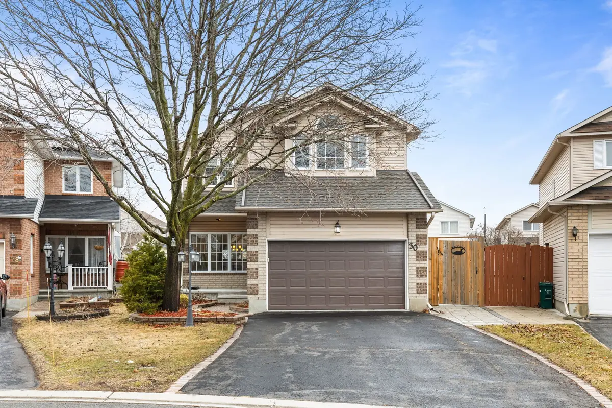 30 New Deighton CRES, Barrhaven, ON K2G 6H6
