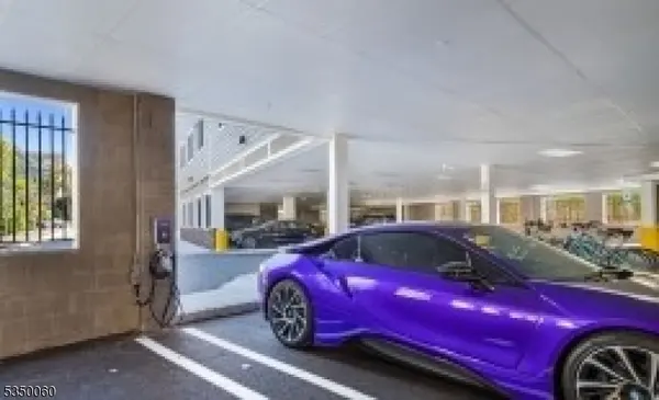 501 South Ave #208, Westfield Town, NJ 07090