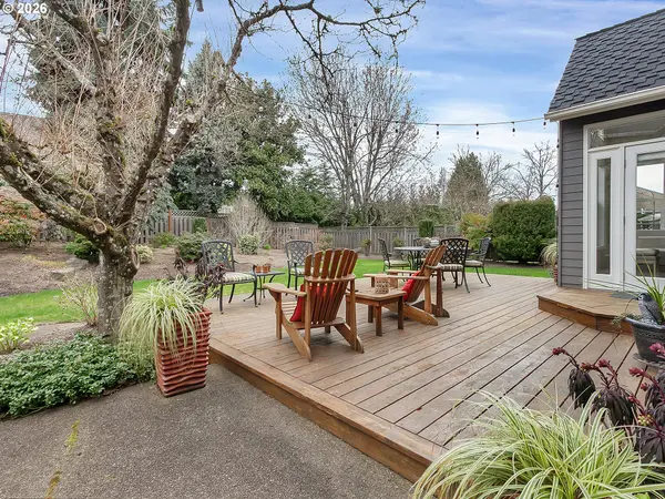 22515 PONDERAY DR, West Linn, OR 97068