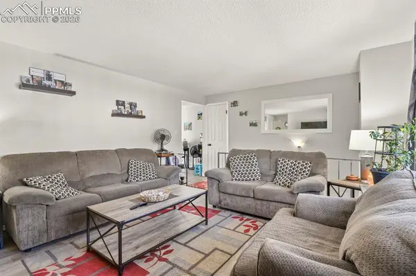 1309 Tappan CIR, Colorado Springs, CO 80909