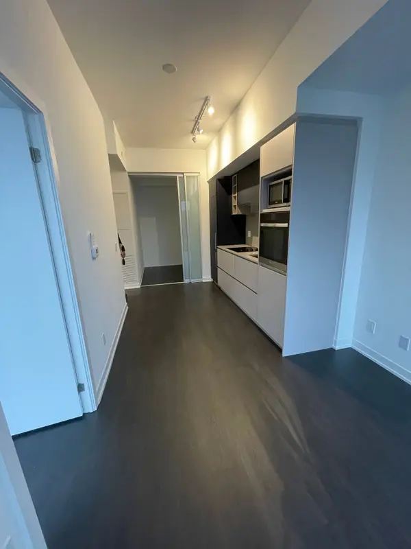 319 Jarvis ST #1501, Toronto C08, ON M5B 0C8