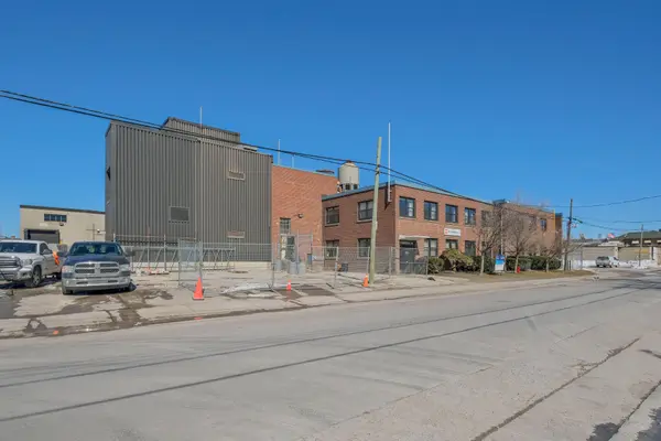 34-38 Industrial ST, Toronto C11, ON M4G 1Y9