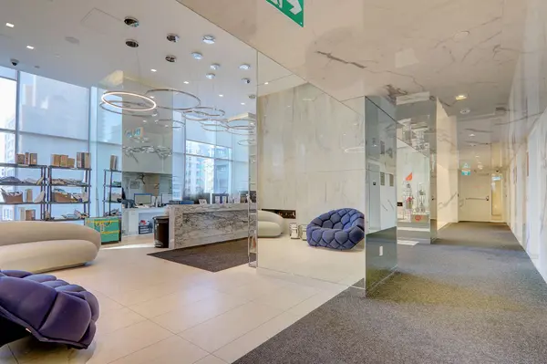 251 Jarvis ST #1718, Toronto C08, ON M5B 0C3