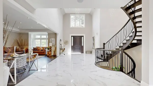 177 Newton DR, Toronto C14, ON M2M 2N6