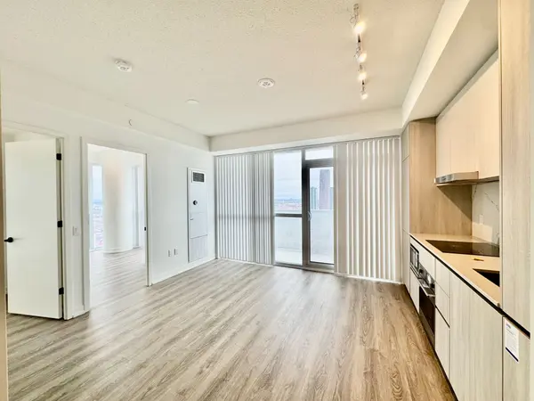 8 Interchange WAY #2906, Vaughan, ON L4K 0R2