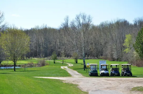 39 Greenway DR, Wasaga Beach, ON L9Z 0E6