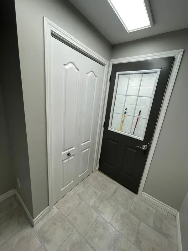 97 Shirley AVE ##Bsmt, Barrie, ON L4N 1N3