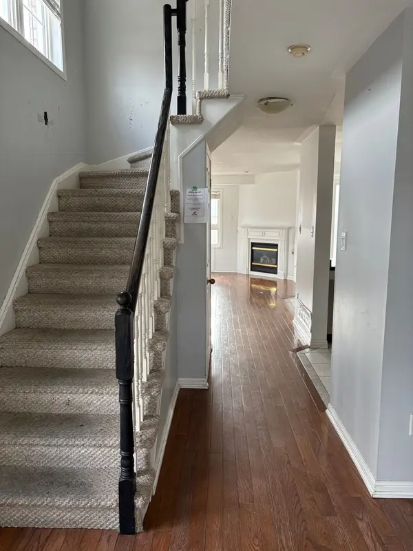 60 Ridwell ST, Barrie, ON L4N 0X2