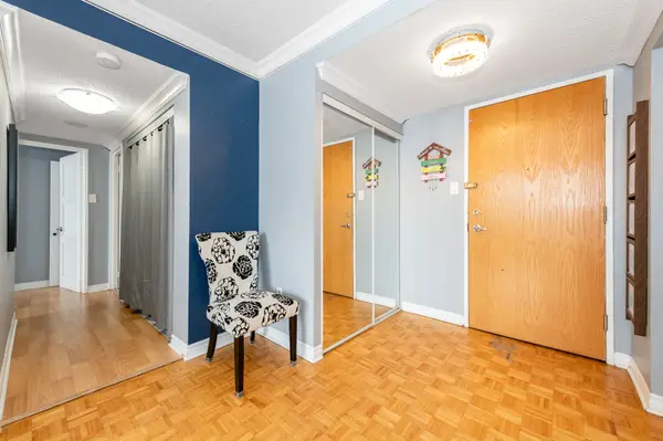 2759 Carousel CRES #308, Blossom Park - Airport And Area, ON K1T 2N5