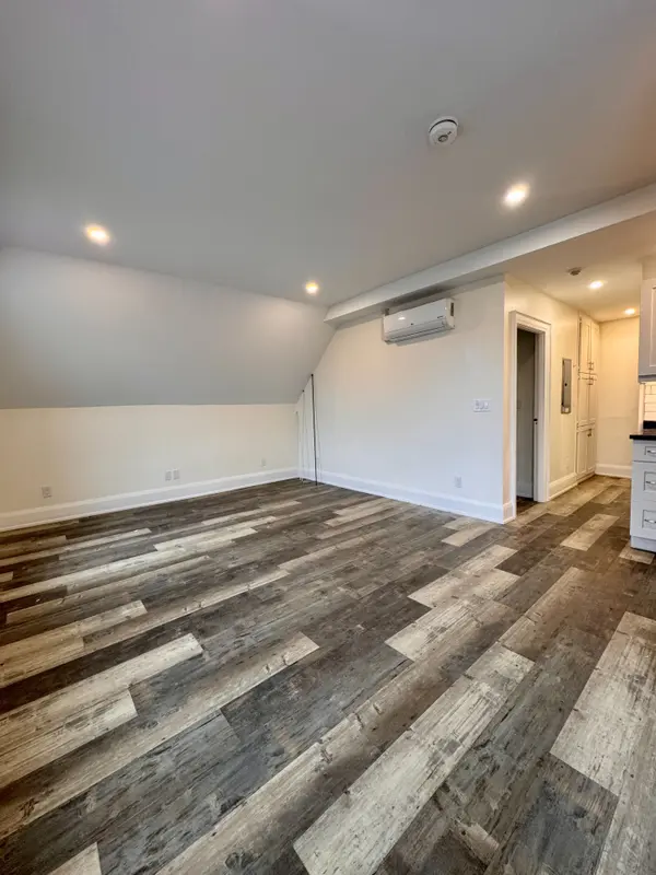 19 Cambridge ST S, Kawartha Lakes, ON K9V 3B7