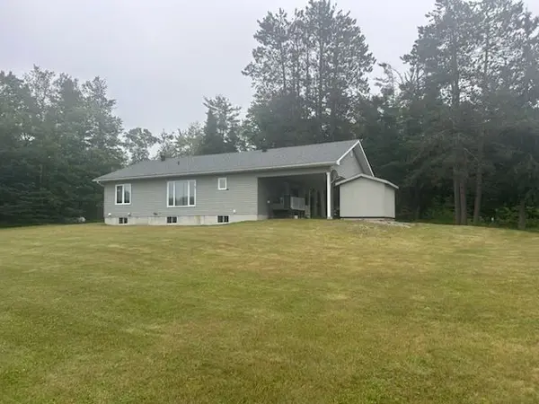 1009 Merkley RD E, Gravenhurst, ON P1P 1R3