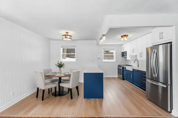 165 Watson LN, Gravenhurst, ON P1P 1P6