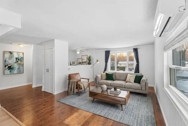 165 Watson LN, Gravenhurst, ON P1P 1P6