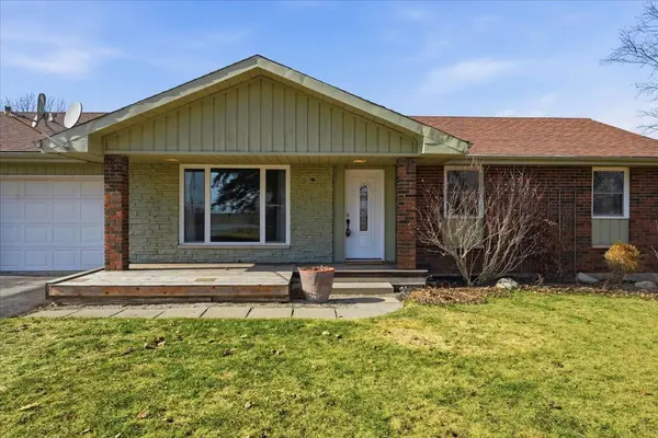 1121 HARMONY RD, Belleville, ON K0K 1V0