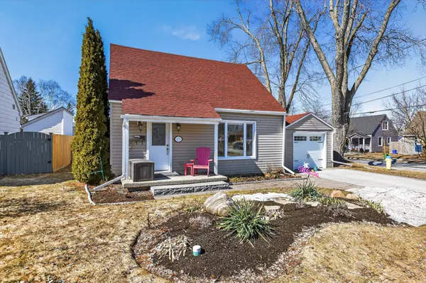 17 Margaret AVE, Kawartha Lakes, ON K9V 4E4