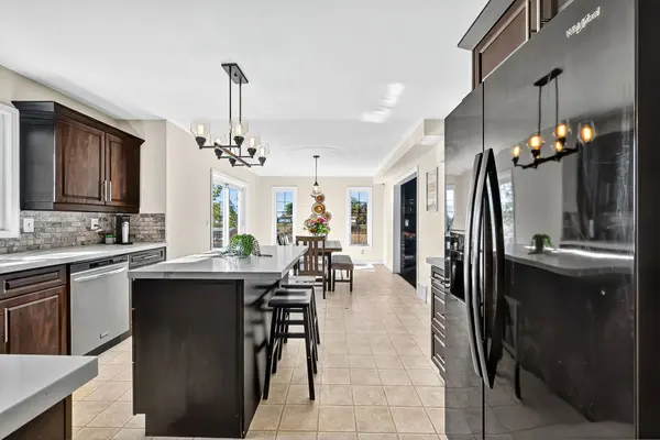 8 Talbot RD, Haldimand, ON N0A 1C0