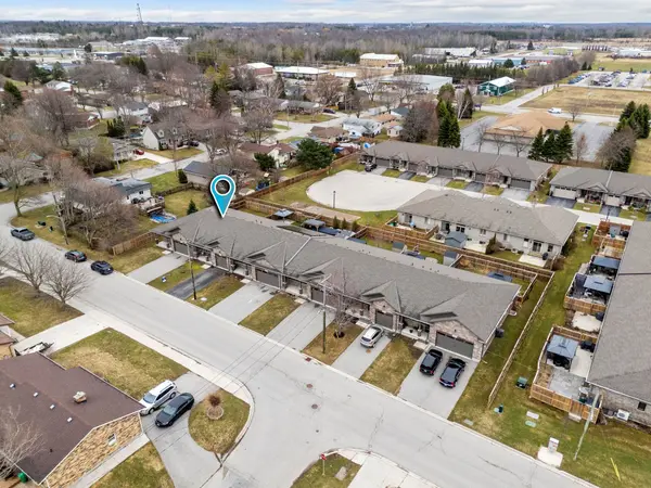 206 Bennett ST E, Goderich, ON N7A 4H5