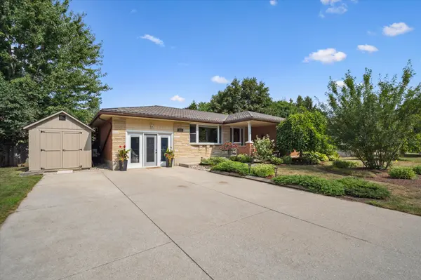 220 Colborne ST, Centre Wellington, ON N0B 1S0