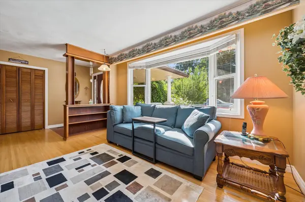 220 Colborne ST, Centre Wellington, ON N0B 1S0