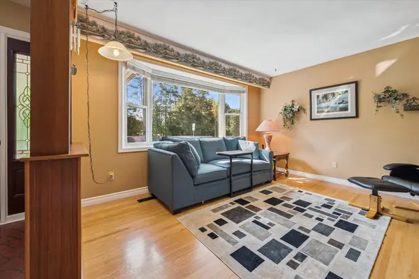 220 Colborne ST, Centre Wellington, ON N0B 1S0