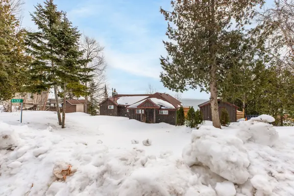 1132 Dyers Bay RD, Northern Bruce Peninsula, ON N0H 1Z0