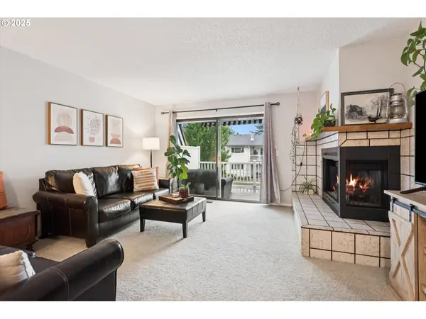 14914 NE ROSE PKWY #73B, Portland, OR 97230