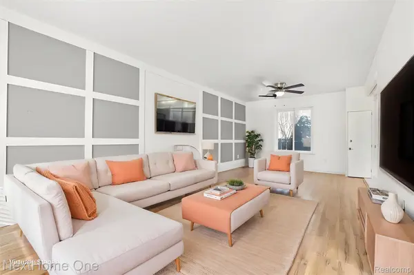 1763 Henbert RD, West Bloomfield Charter Township, MI 48324