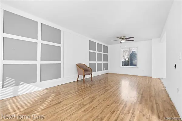 1763 Henbert RD, West Bloomfield Charter Township, MI 48324