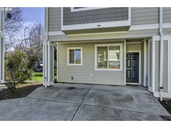 8662 NE HYDE PARK LN, Hillsboro, OR 97006