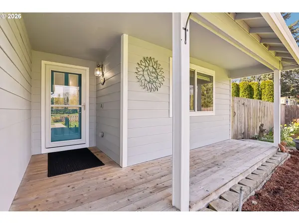 34054 E COLUMBIA AVE, Scappoose, OR 97056