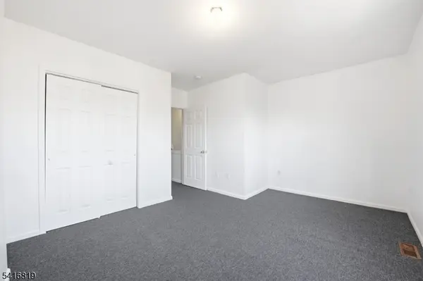 44 1/2 3Rd St, Newark City, NJ 07107