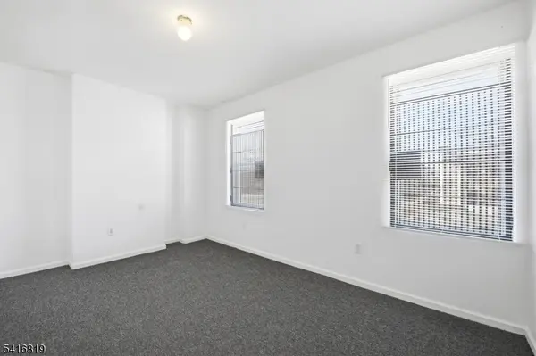 44 1/2 3Rd St, Newark City, NJ 07107