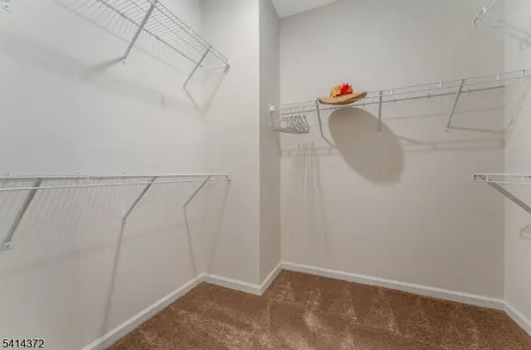 39 Redmon Road, Raritan Twp., NJ 08822