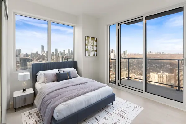 5 Defries ST #3308, Toronto C08, ON M5A 0W7